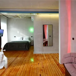  Apart Otel Paradox Yunanistan