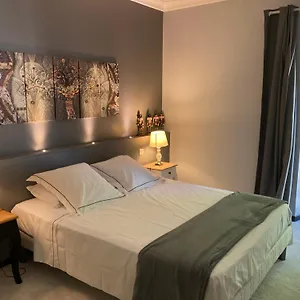 Les Lofts , LʼIsle-sur-la-Sorgue Francia