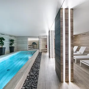 *** Otel 9hotel Paquis İsviçre
