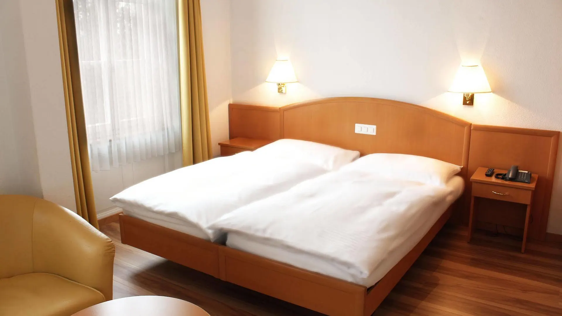 Central City Hotel Rochat Bazylea 3*,
